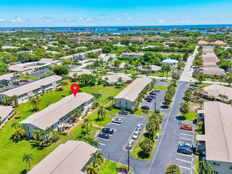 309 Circle 202 Drive Boynton Beach FL 33435
