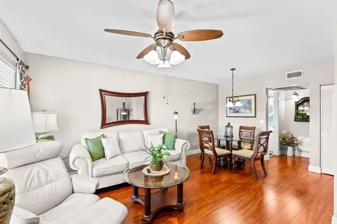 309 Circle 202 Drive Boynton Beach FL 33435