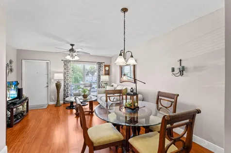 309 Circle 202 Drive Boynton Beach FL 33435