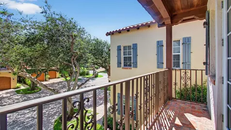 1028 Coralina Lane Delray Beach FL 33483