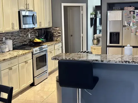981 Sw Mccomkle Avenue Port Saint Lucie FL 34953