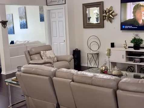 981 Sw Mccomkle Avenue Port Saint Lucie FL 34953
