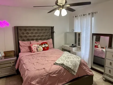 981 Sw Mccomkle Avenue Port Saint Lucie FL 34953