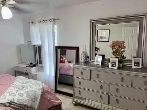 981 Sw Mccomkle Avenue Port Saint Lucie FL 34953