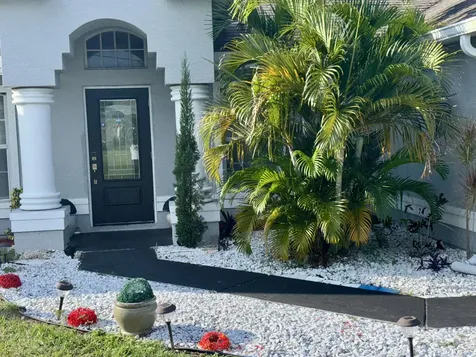 981 Sw Mccomkle Avenue Port Saint Lucie FL 34953