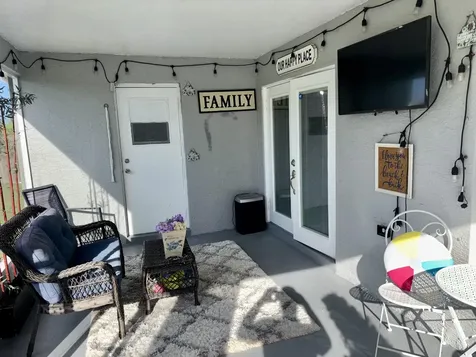 981 Sw Mccomkle Avenue Port Saint Lucie FL 34953