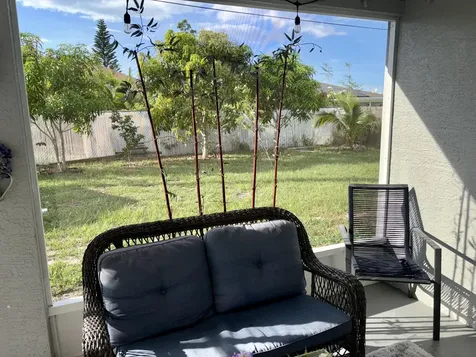 981 Sw Mccomkle Avenue Port Saint Lucie FL 34953