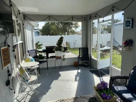 981 Sw Mccomkle Avenue Port Saint Lucie FL 34953
