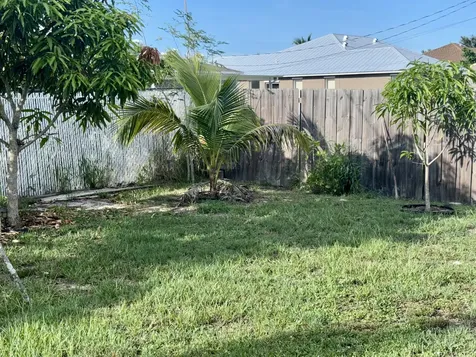 981 Sw Mccomkle Avenue Port Saint Lucie FL 34953