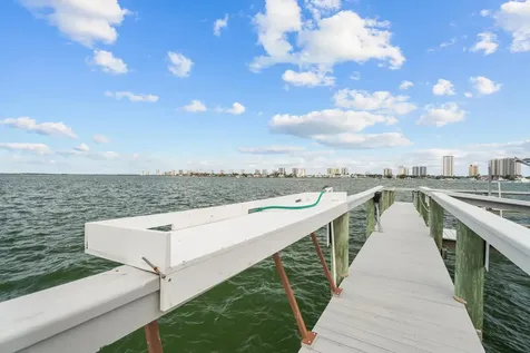 371 Wilma Circle Riviera Beach FL 33404