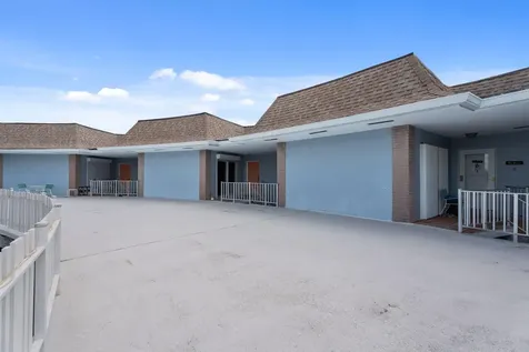 371 Wilma Circle Riviera Beach FL 33404