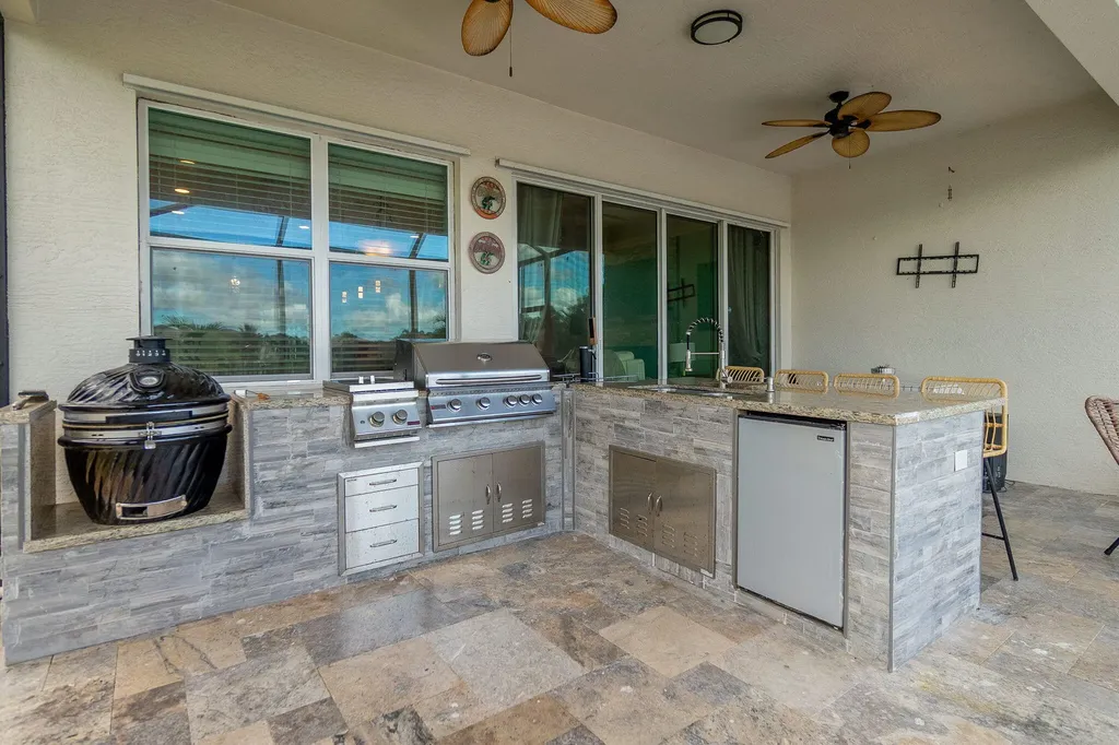 3011 Strada Court Royal Palm Beach FL 33411
