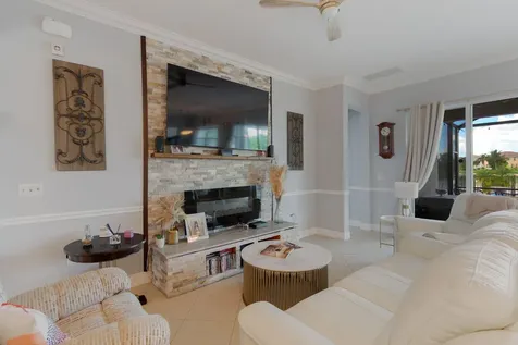 3011 Strada Court Royal Palm Beach FL 33411