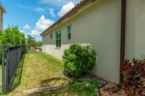 3011 Strada Court Royal Palm Beach FL 33411