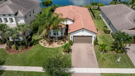 3011 Strada Court Royal Palm Beach FL 33411