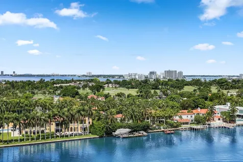 5500 Collins Avenue Miami Beach FL 33140