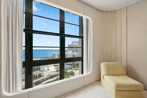 5500 Collins Avenue Miami Beach FL 33140
