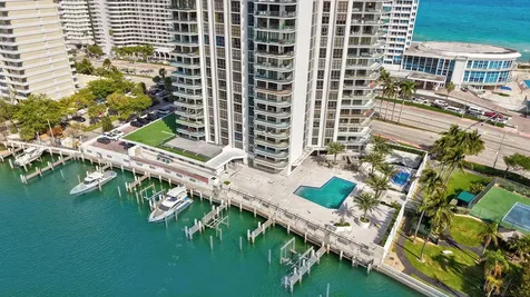 5500 Collins Avenue Miami Beach FL 33140