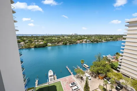 5500 Collins Avenue Miami Beach FL 33140