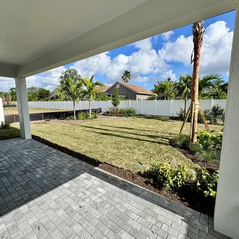 13783 Dalrada Avenue Palm Beach Gardens FL 33418