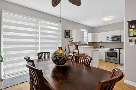 913 Sw 151 Place Miami FL 33194