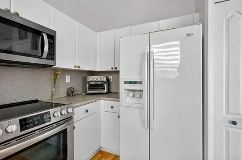 913 Sw 151 Place Miami FL 33194