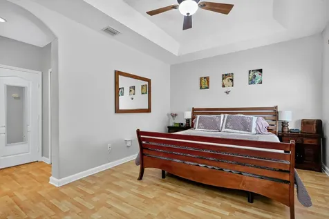 913 Sw 151 Place Miami FL 33194