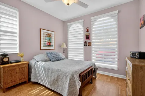 913 Sw 151 Place Miami FL 33194