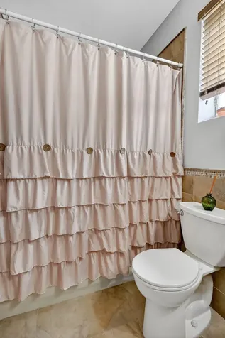 913 Sw 151 Place Miami FL 33194