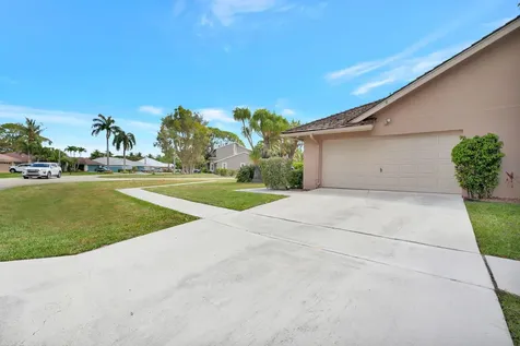 1819 Staimford Circle Wellington FL 33414