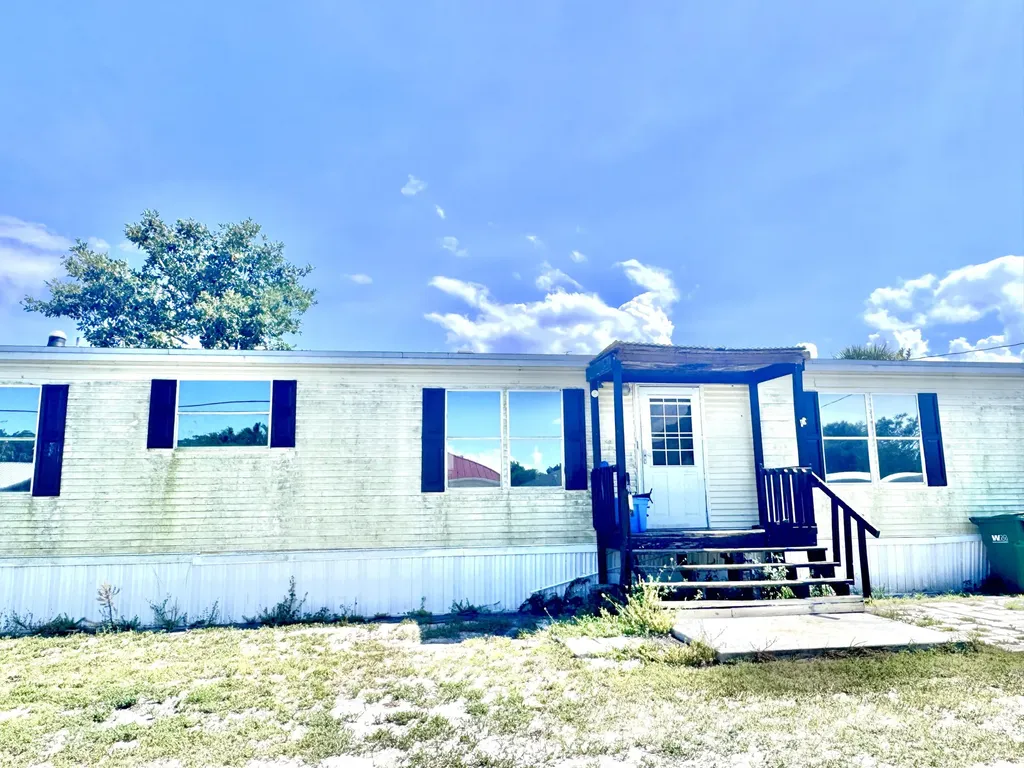 2030 Se 24th Boulevard Okeechobee FL 34974