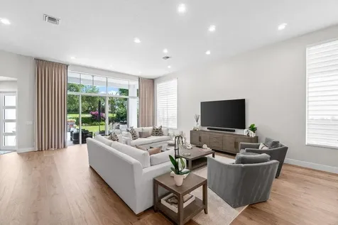 16100 Villa Vizcaya Place Delray Beach FL 33446
