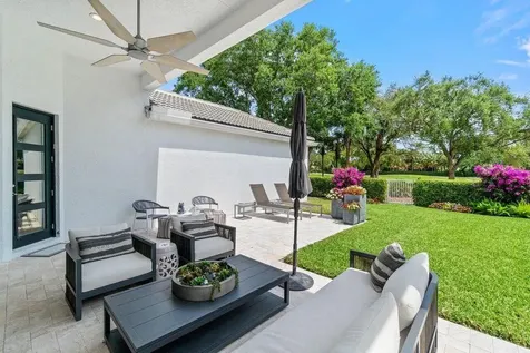 16100 Villa Vizcaya Place Delray Beach FL 33446