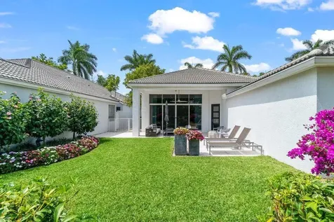 16100 Villa Vizcaya Place Delray Beach FL 33446