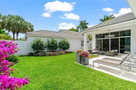 16100 Villa Vizcaya Place Delray Beach FL 33446