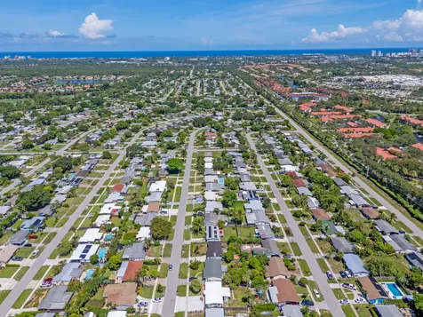 3852 Catalina Road Palm Beach Gardens FL 33410