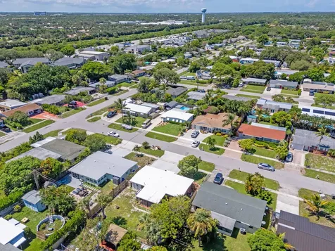 3852 Catalina Road Palm Beach Gardens FL 33410