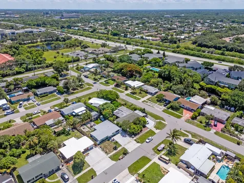 3852 Catalina Road Palm Beach Gardens FL 33410