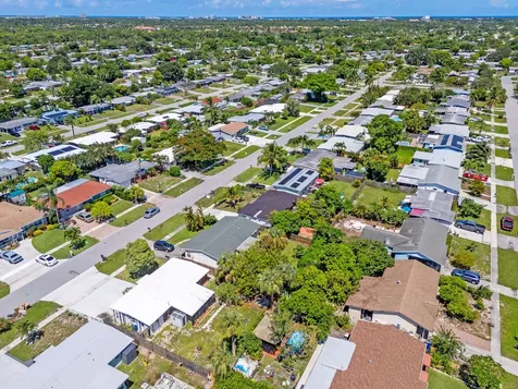 3852 Catalina Road Palm Beach Gardens FL 33410
