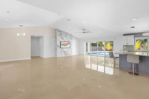 17634 Lake Park Road Boca Raton FL 33487