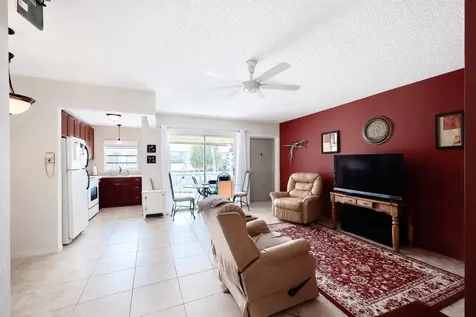 5300 Washington Street Hollywood FL 33021