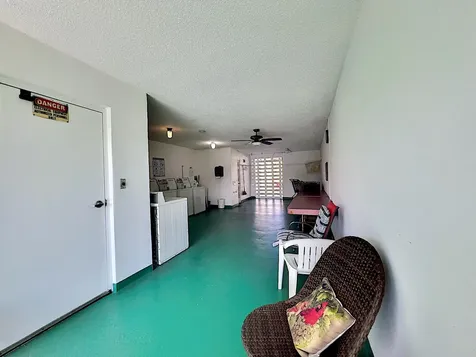 5300 Washington Street Hollywood FL 33021