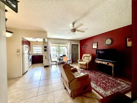 5300 Washington Street Hollywood FL 33021