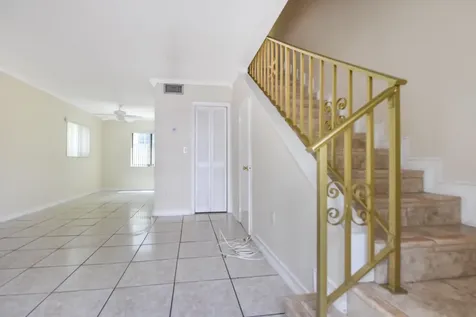 300 80th Street Miami Beach FL 33141