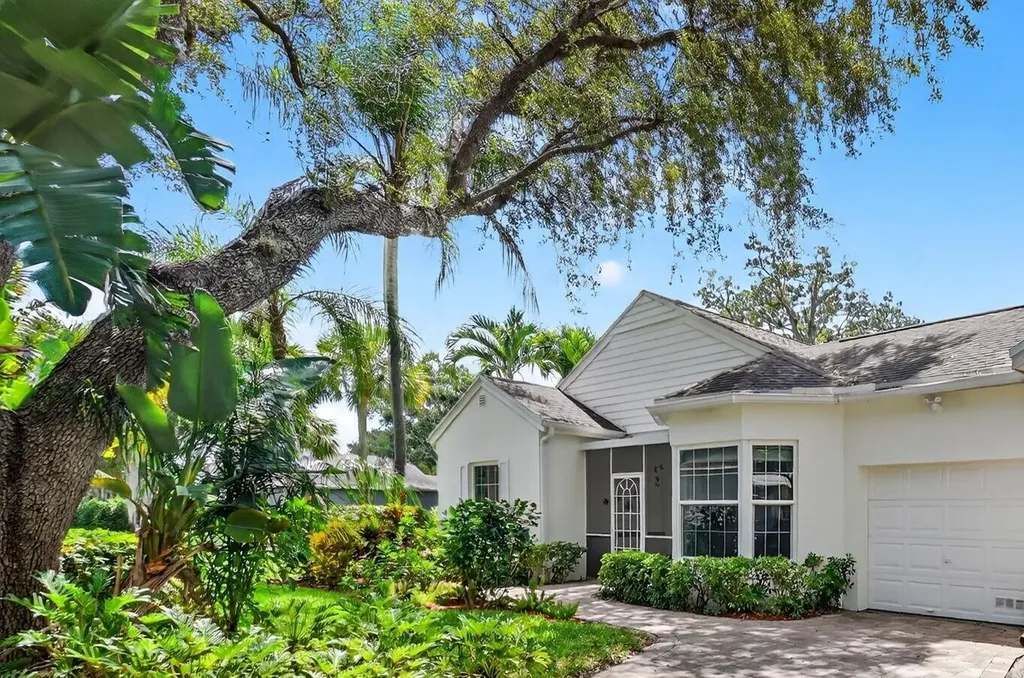 7632 Forest Green Lane Boynton Beach FL 33436
