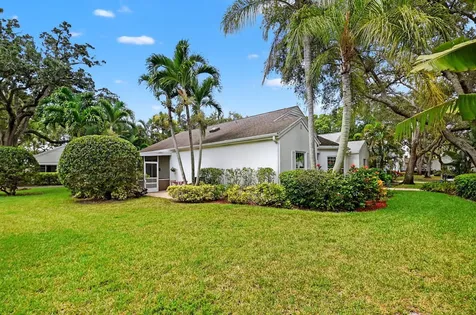 7632 Forest Green Lane Boynton Beach FL 33436