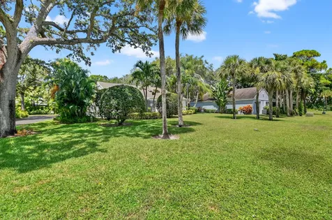 7632 Forest Green Lane Boynton Beach FL 33436
