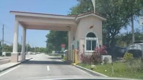 20400 NW 7th Avenue Miami Gardens FL 33169