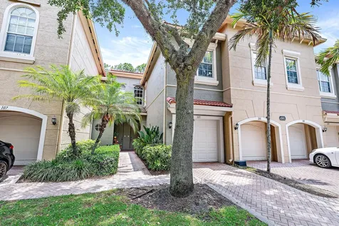 4981 Bonsai 105 Circle Palm Beach Gardens FL 33418