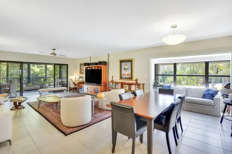 102 Clubhouse Circle Jupiter FL 33477